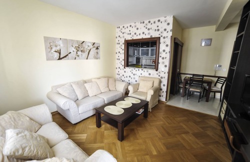 Rozino Apartment | Center City Lux