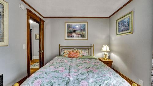 Rochester House | Center to all of Rochester's entertainment - 5 bedroom home