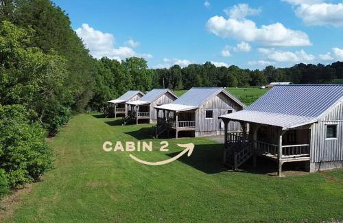 Smithville House | CenterHillLakeCreeksideCouplesTinyCabin 2