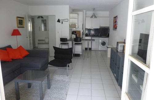 Nimes City Centre Apartment | centr'halles heart of Nîmes