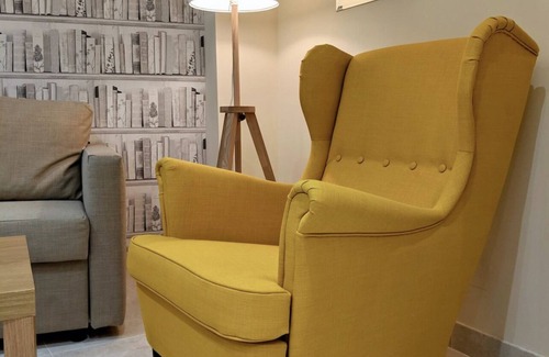 Avonmore and Brook Green Apartment | Central 2 Bedroom Apartment Kensington