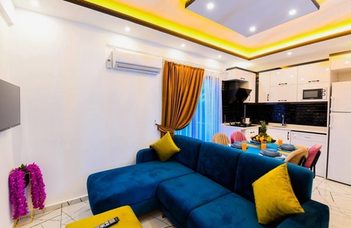 Antalya City Centre Apartment | Central 2 Bedroom Apartment with Private Plunge Pool