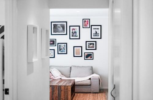 Bangalow House | Central 3 Bdr House - Walk to town & pub