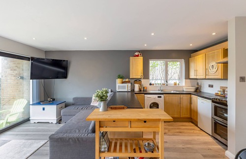 Newcastle Apartment | Central Apartment 3B - Newcastle