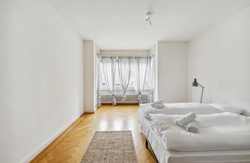 Sihlfeld Apartment | Central Apartment for City Explorers 224