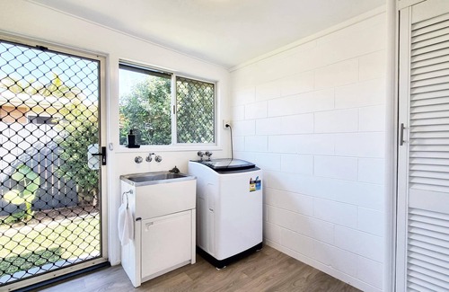 Bargara Apartment | Central Bargara Beach Bungalow by UG