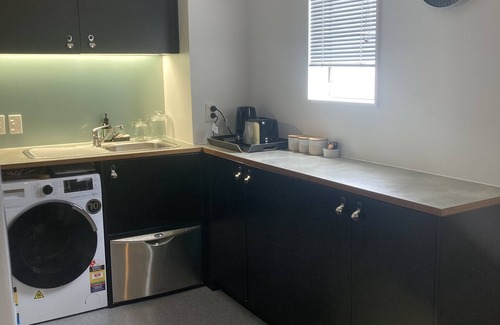 Te Aro Apartment | Central City Apartment