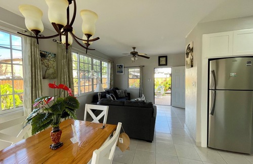 Belize City House | Central City “Haven” Private Flat & Pool