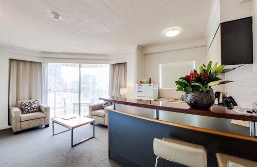 Milton Apartment | Central Cosmo Apartments