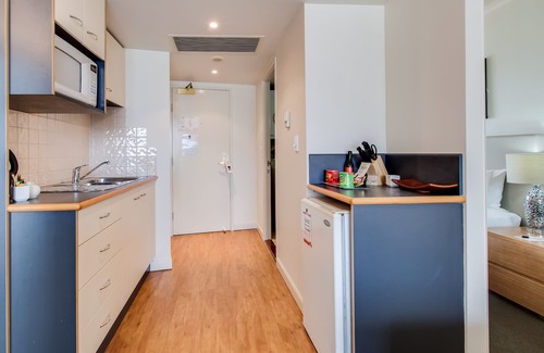 Milton Apartment | Central Cosmo Apartments