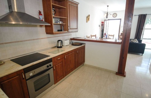 Costa Teguise Villa | Central Costa Teguise Villa | 4 bedrooms | Villa Solea | Private Pool | Short.