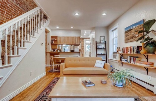 San Rafael House | Central Denver Townhome I Historic Neighborhood