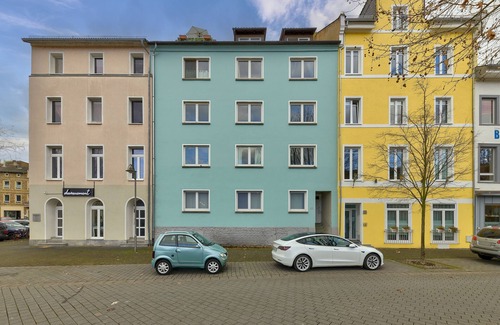 Mainz-Bingen Apartment | Central design apartment near the shore - 105 sqm - Parking - Kitchen - Netflix