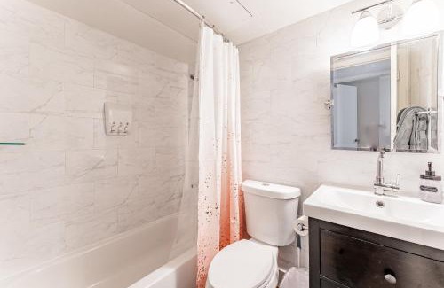 Brentwood Apartment | Central Extended Stay 2BR Apartments