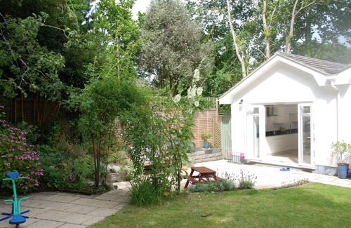 Maenporth House | Central Falmouth, Spacious garden. Parking for 2 cars.