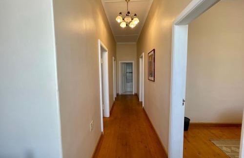 Vineta Apartment | Central Family Holiday Cottage