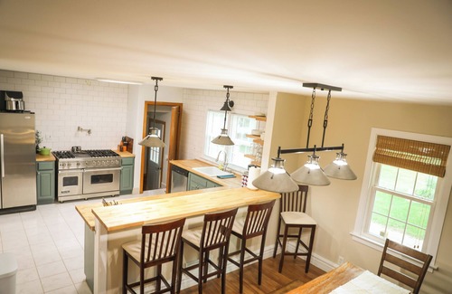 Frankenmuth House | Central Frankenmuth location. Walk to everything!