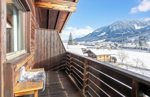 Brixen im Thale Apartment | Central holiday apartment with ski access
