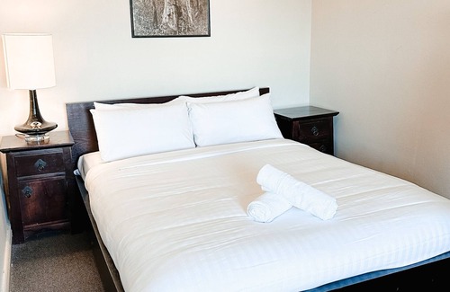 Stroud Hotel | Central Hotel Stroud