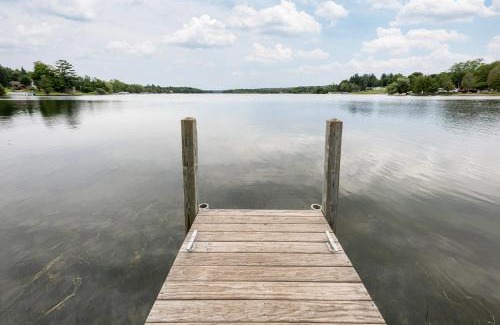 Central Lake House | Central Lake Cozy Retreat AC Boat Launch Fire Pit