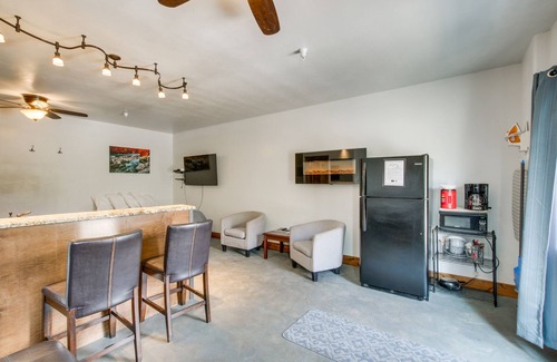 Lava Hot Springs Apartment | Central Lava Hot Springs Studio w/Deck & Views!
