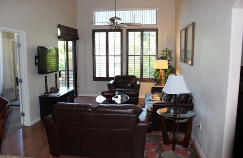 Desert View Village Condo | Central Location poolside condo in N. Scottsdale