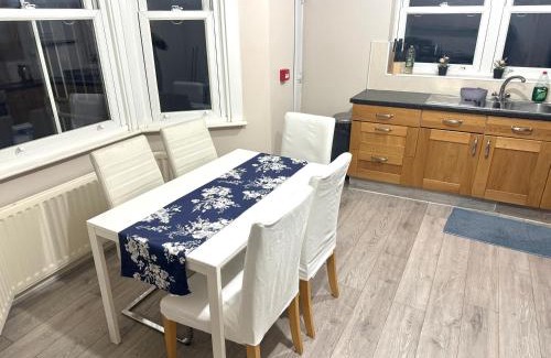Finsbury Park House | Central London Private Bedrooms in Finsbury Park Station