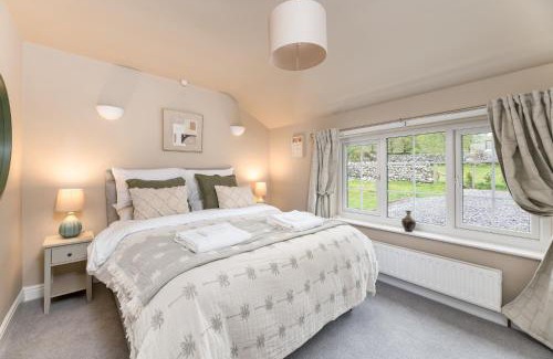 Malham House | Central Malham Wellbeing Escape, 1-bed cottage with yoga studio