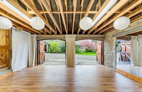 Malham House | Central Malham Wellbeing Escape, 1-bed cottage with yoga studio