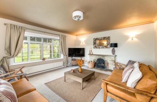 Malham House | Central Malham Wellbeing Escape, 4-bed house with yoga studio