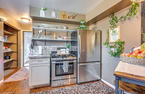 Clio Apartment | Central Michigan Vacation Rental Near Frankenmuth!