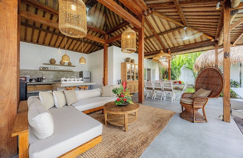 Petitenget Villa | Central Oberoi, Seminyak - Newly Refurbished Villa A