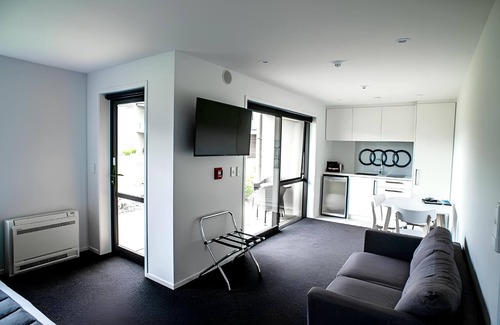 Lowburn Apartment | Central Park Apartments