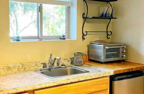 Toquerville Apartment | Central & Peaceful Getaway at Cozy Studio Apt.
