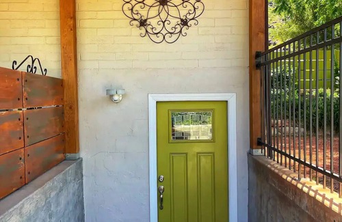Toquerville Apartment | Central & Peaceful Getaway at Cozy Studio Apt.