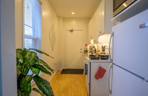 Winnipeg Apartment | Central-Peg The Heart of It All