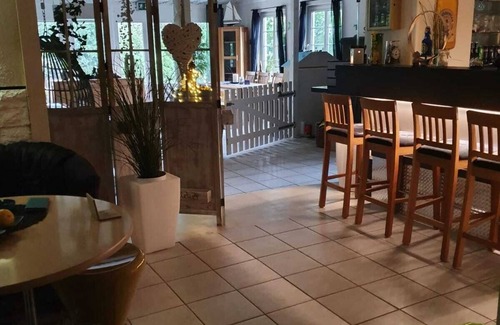 Grosssolt Apartment | Central quiet room in the country near A7