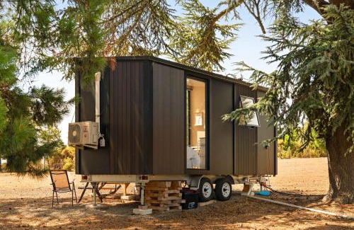 Malmsbury House | Central Ranges Retreat by Tiny Away