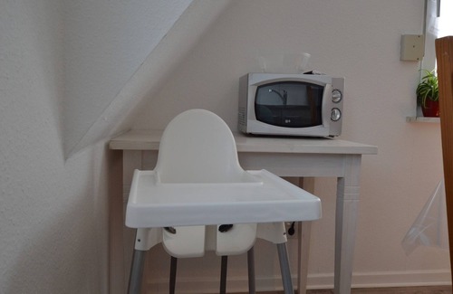Rees Apartment | Central Rees Stay for Four