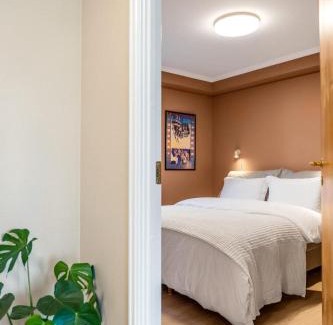 Haugesund Apartment | Central sea house apartment - Free parking