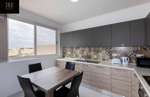 Msida Apartment | Central & Spacious Penthouse w/1BR + City View