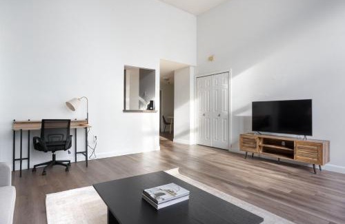 Central Square Apartment | Central Square 1br w fitness walk to shopping BOS-992