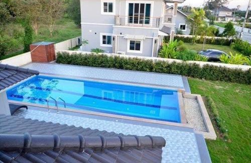 San Pu Loei Villa | Central Villa