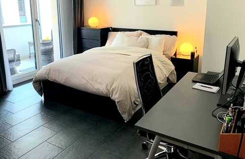 Gewerbeschule House | Central Zurich Apartment