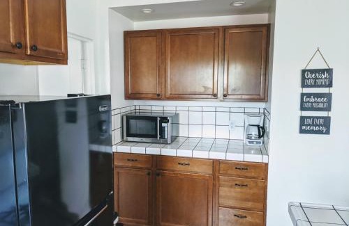 Golden Hill Apartment | Centrally Located 2 Master Bedrooms to Explore all San Diego has to Offer