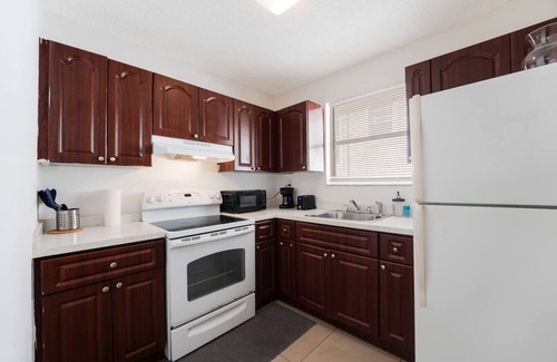 East Little Havana Apartment | Centrally Located 2BR Apt in Miami with Parking, Near Highways