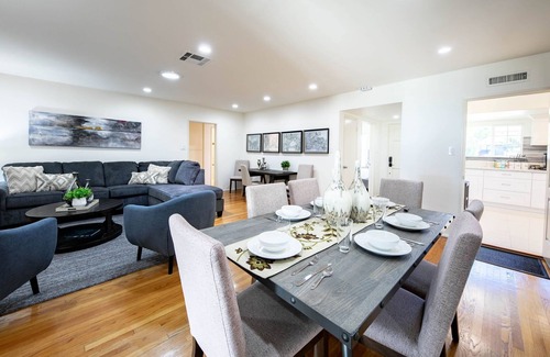 East San Gabriel House | Centrally located 3bd/3ba near Disneyland/Hollywood/Pasadena