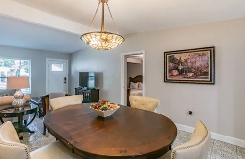 Pinecrest West Park House | Centrally located and Updated 4 Bedroom Home w/ Foosball Table