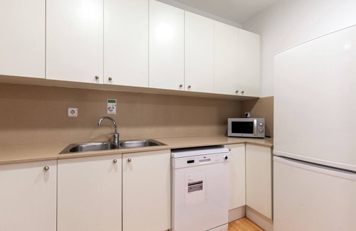 La Nova Esquerra de l'Eixample Apartment | Centrally located apartment with all necessary amenities