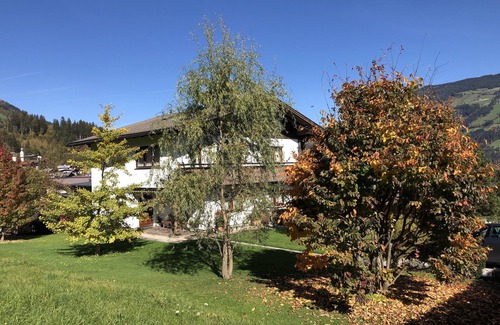 Fuegen Apartment | Centrally located apartment with sunny location in the Zillertal